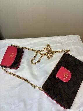 Coach Poppy Crossbody bag in signature canvas with a detachable card case.
